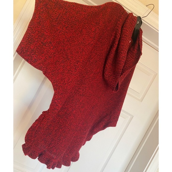 EUC Studio Works Red Sweater in Size Large - Picture 6 of 7